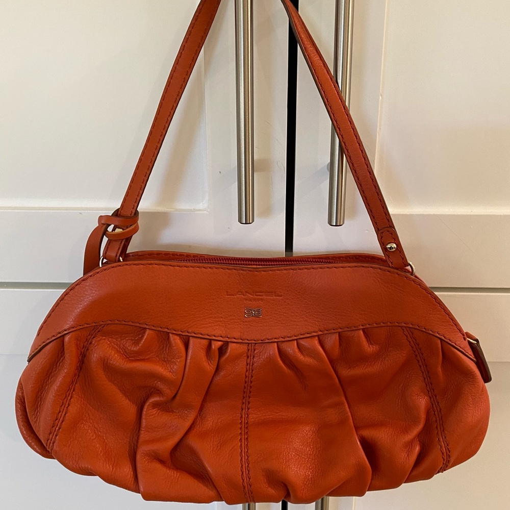 Lancel Paris a line of fashionable and urban bags, to be worn day and night.